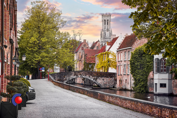 Groepsbezoek aan de mooie provinciaalse hof in Brugge 